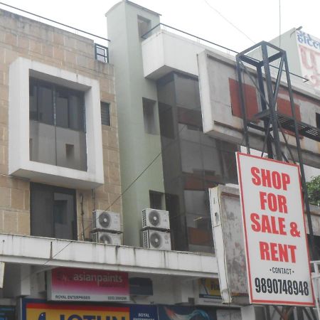 Pooja International Nashik Hotel Exterior photo